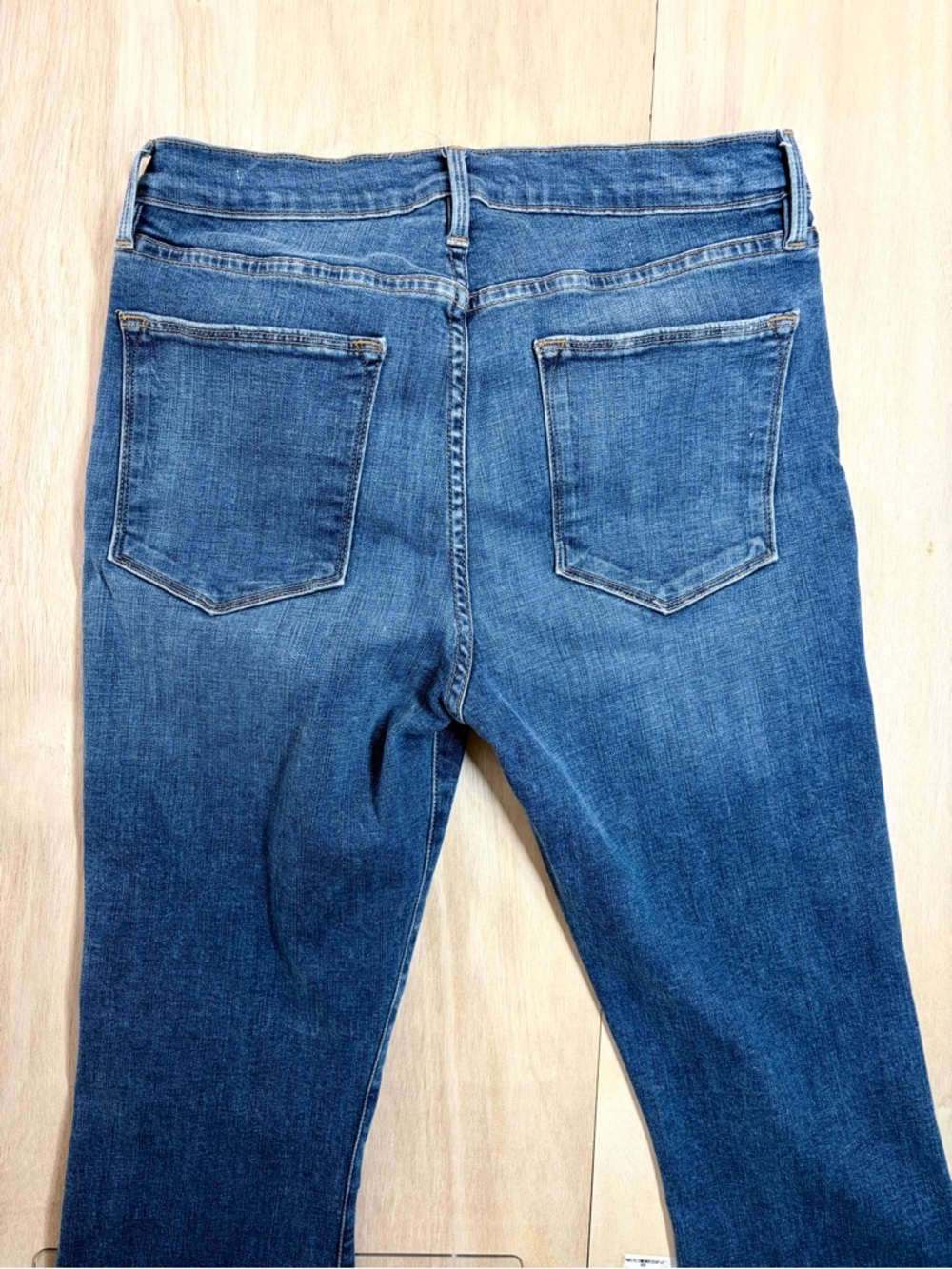 FRAME Le High Flare Jeans in Columbus Wash Size 31 High Rise Stretch long - Picture 5 of 11